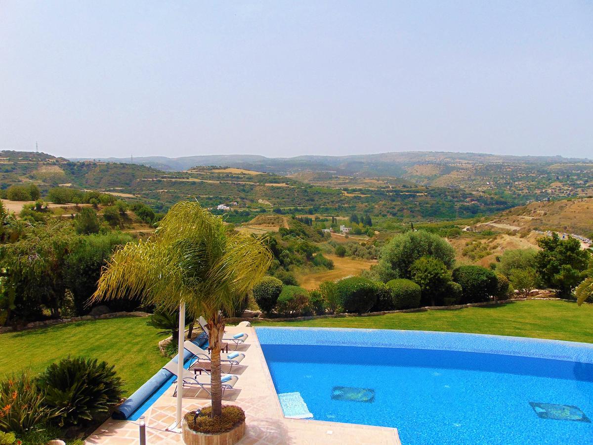 Golden Valley Villa Skoulli Exterior photo