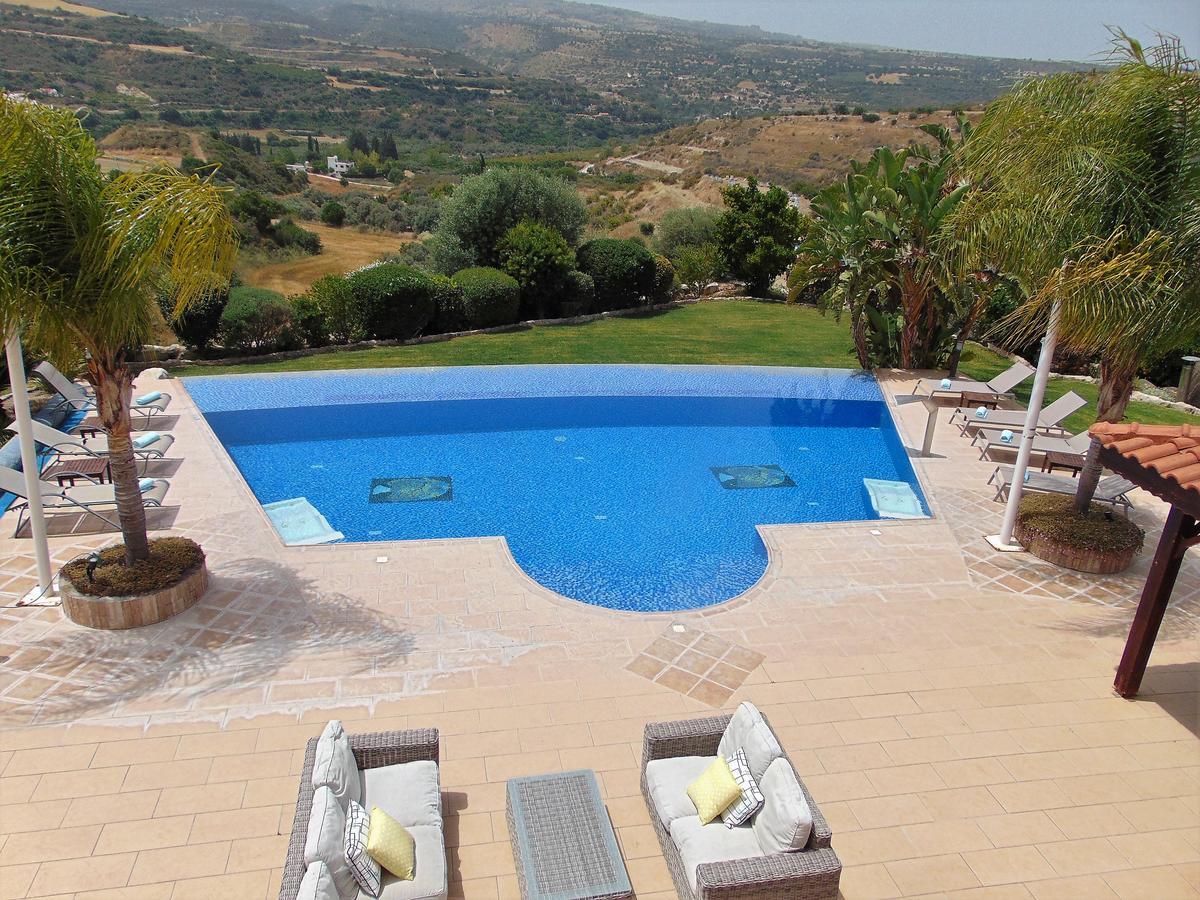 Golden Valley Villa Skoulli Exterior photo