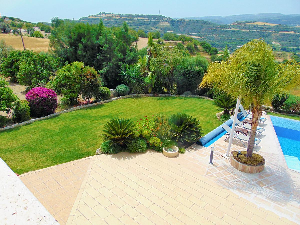 Golden Valley Villa Skoulli Exterior photo