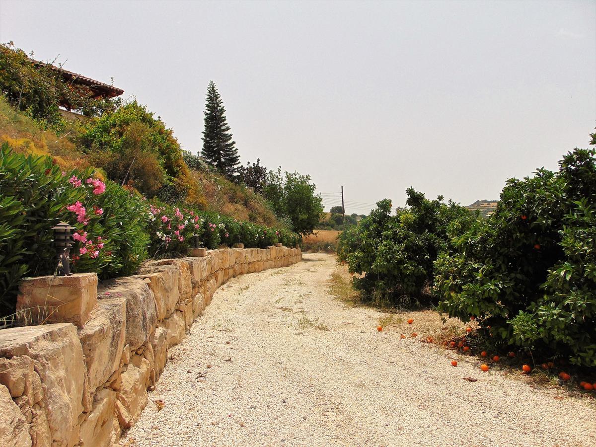 Golden Valley Villa Skoulli Exterior photo