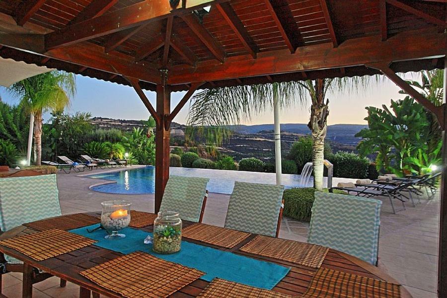 Golden Valley Villa Skoulli Exterior photo