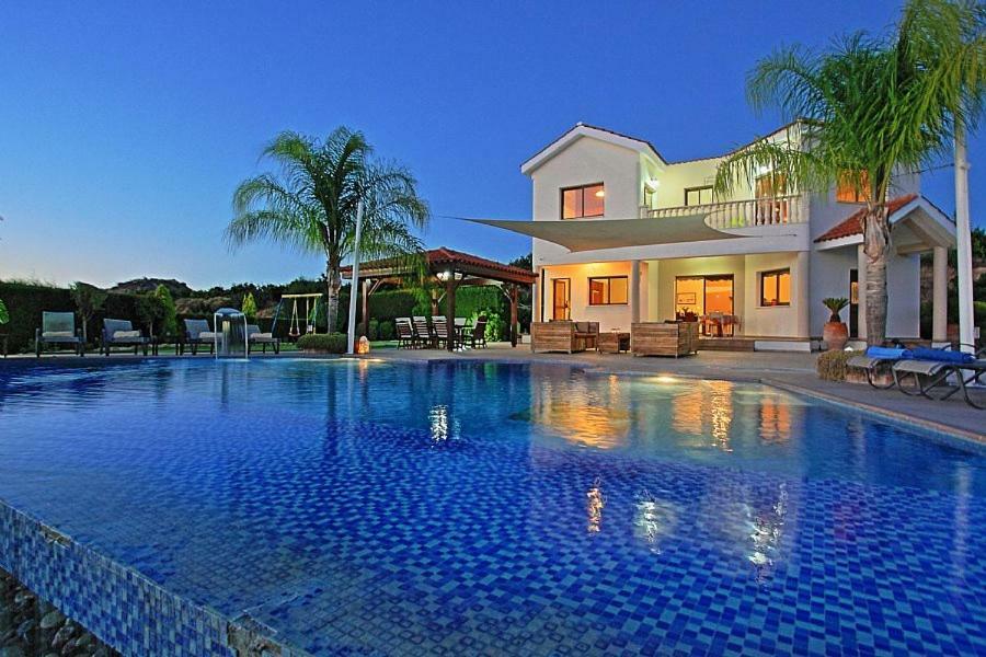 Golden Valley Villa Skoulli Exterior photo